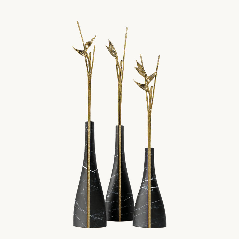 Tria Sculpture